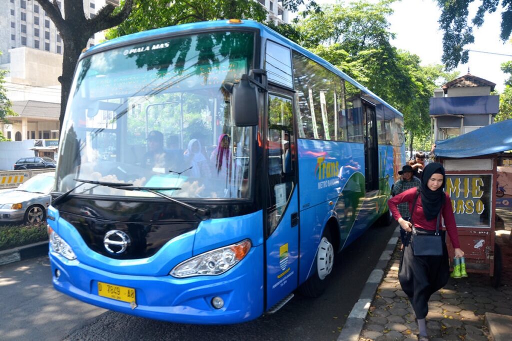 Trans-Bandung-1024x683 Some Alternative Modes of Transportation in Bandung City