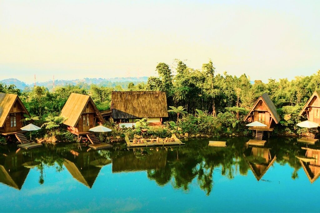 4-1024x683 Di mana Anda harus pergi Ketika Mengunjungi Bandung Utara?