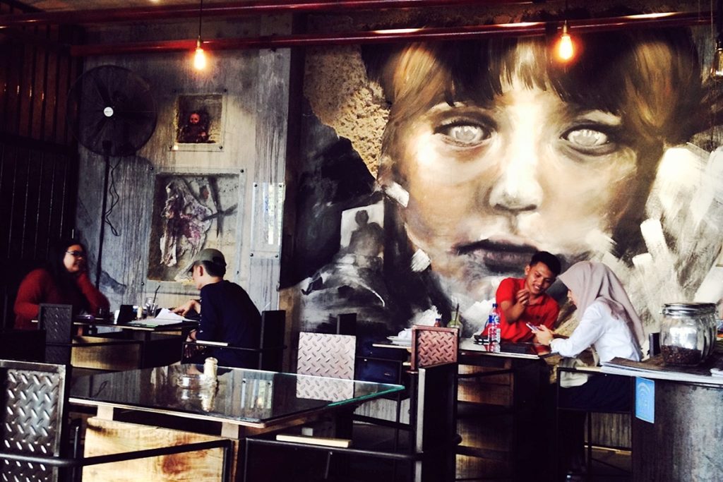 1DB-1024x683-1 8 Favourite Bandung Hangout Places With The Most Unique Concept 1DB-1024x683-1 8 Favourite Bandung Hangout Places With The Most Unique Concept