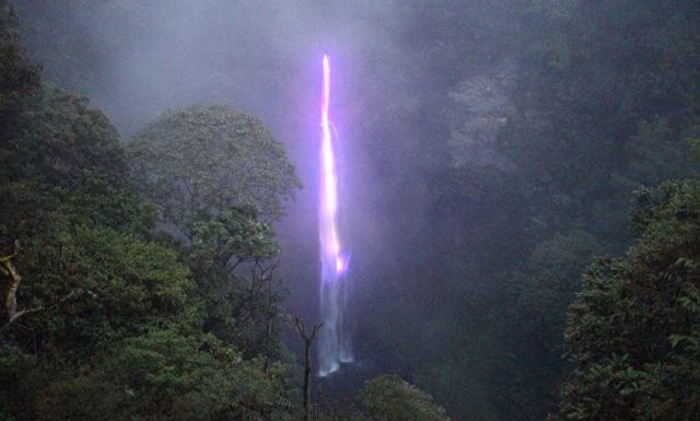 Air-Terjun-Pelangi-Lembang-Bandung