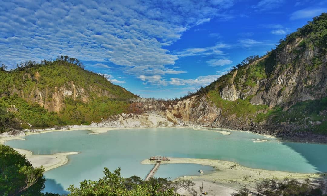 Kawah-Putih Rekomendasi Paket Wisata Sewa Mobil Bandung Harian Kawah-Putih Rekomendasi Paket Wisata Sewa Mobil Bandung Harian