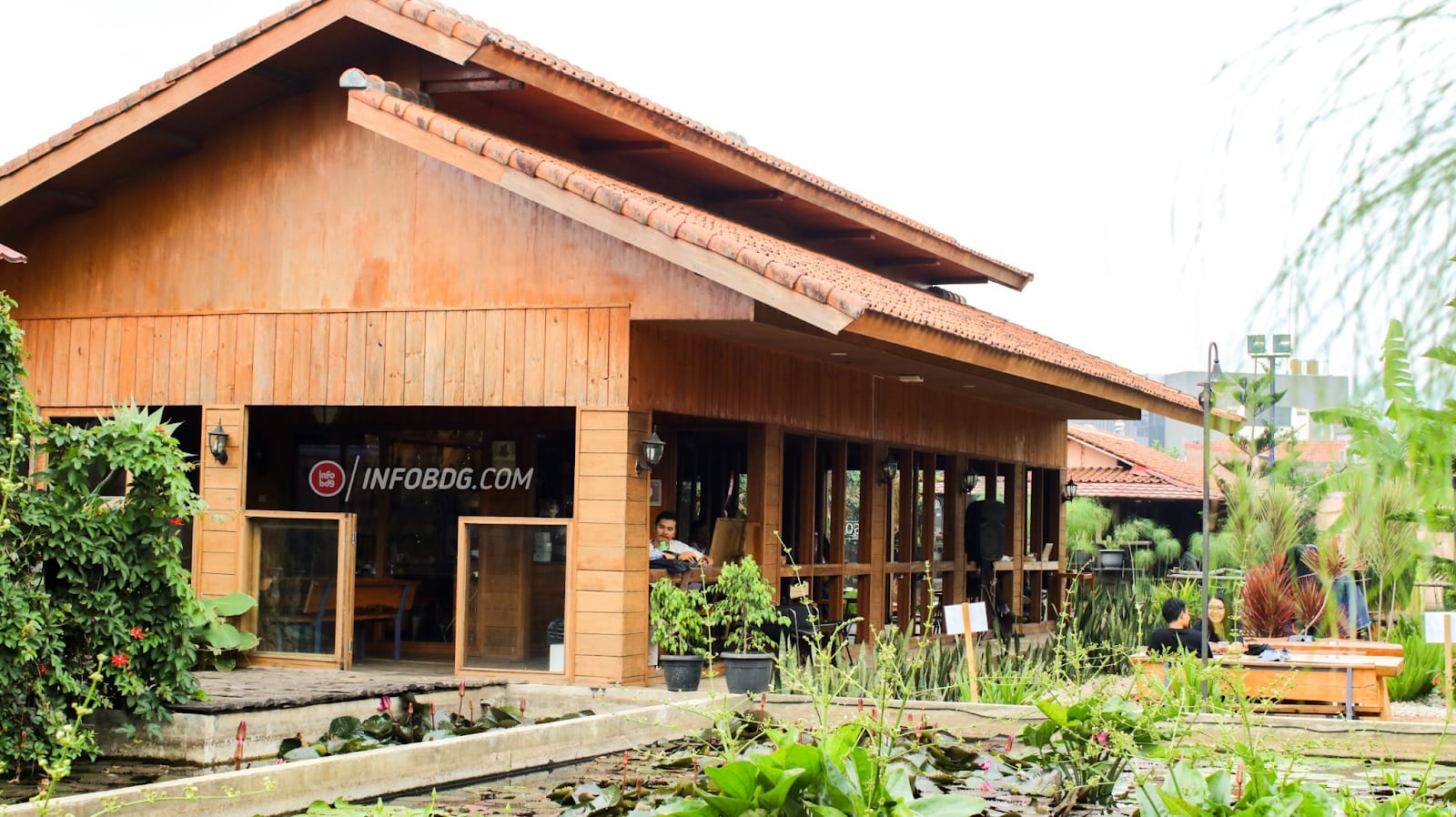 150-Coffee-and-Garden 6 Restoran yang Cocok untuk Meeting di Bandung 150-Coffee-and-Garden 6 Restoran yang Cocok untuk Meeting di Bandung