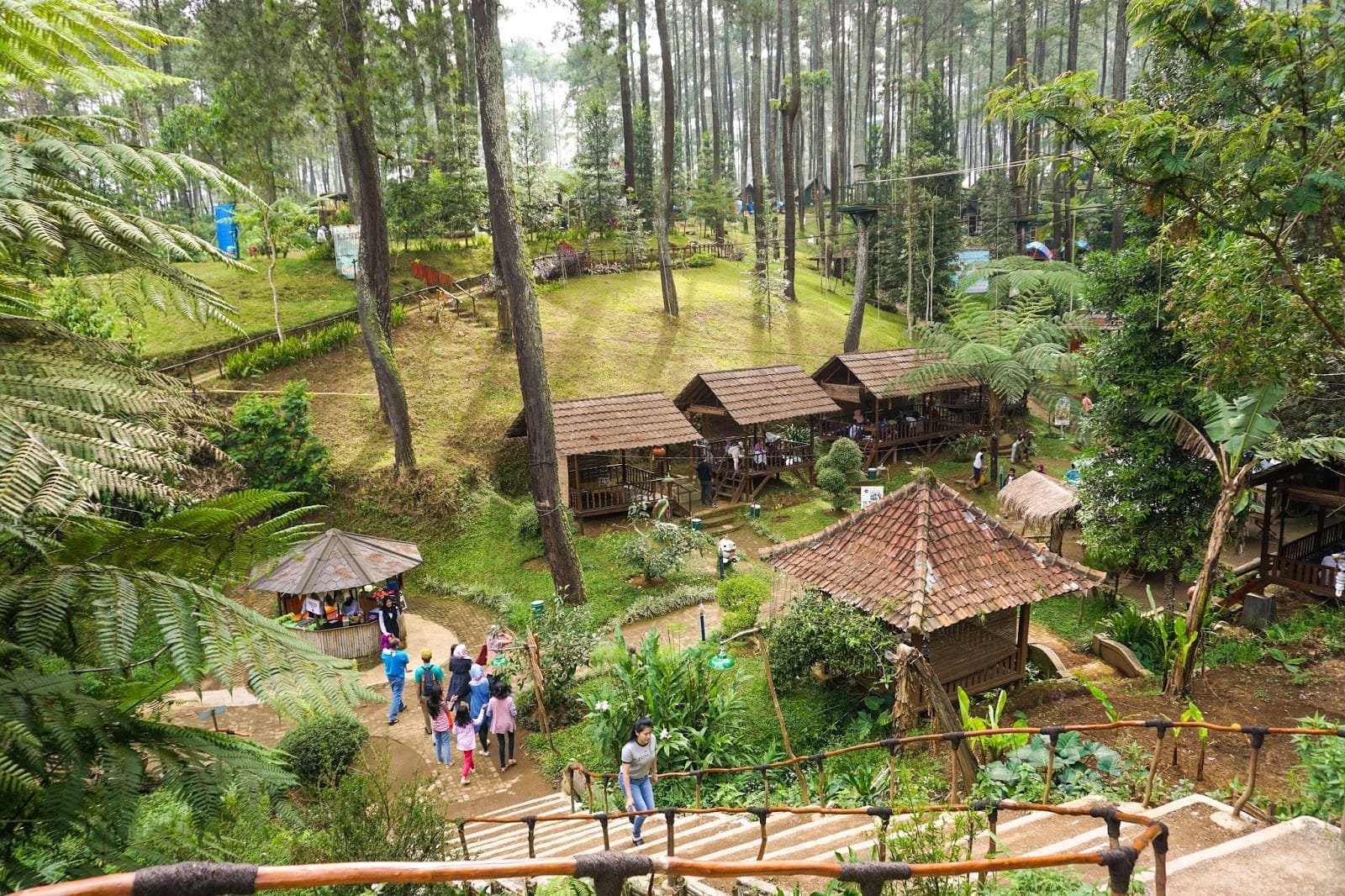 Lokasi-Tiket-Jam-Operasional-Tempat-Wisata-Grafika-Cikole Tempat Wisata Grafika Cikole untuk Outing Kantor
