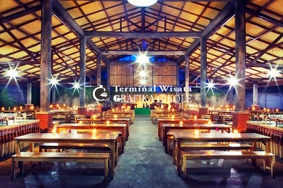 Penginapan-dan-Restoran-di-Tempat-Wisata-Grafika-Cikole Tempat Wisata Grafika Cikole untuk Outing Kantor Penginapan-dan-Restoran-di-Tempat-Wisata-Grafika-Cikole Tempat Wisata Grafika Cikole untuk Outing Kantor