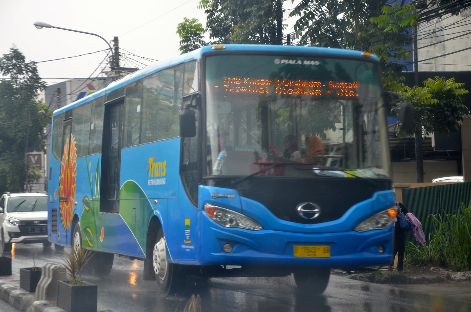 Trans-Metro-Bandung 6 Pilihan Moda Transportasi Di Bandung Buat Para Traveler