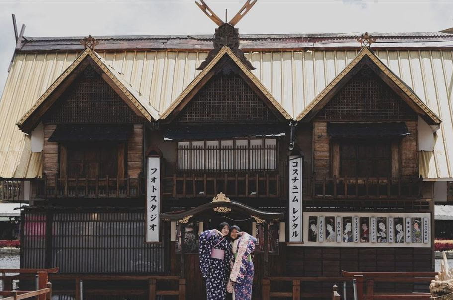 Wahana-Menarik Floating Market Lembang: Wahana, Tiket, Lokasi Wisata Wahana-Menarik Floating Market Lembang: Wahana, Tiket, Lokasi Wisata